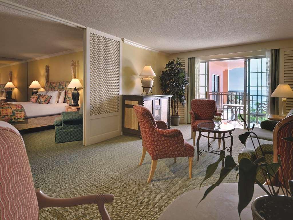 Fairmont Southampton Hotel Room photo